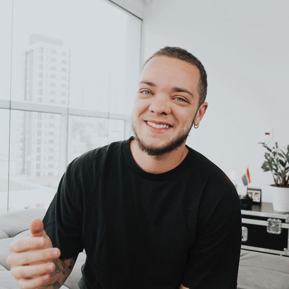 lucca.najar_influenciadoresdigitaistrans